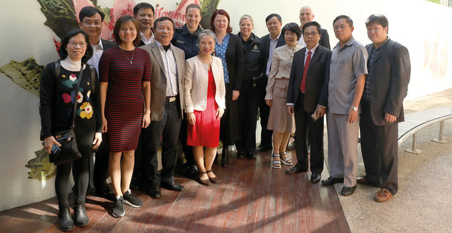 Tăng cường quan hệ láng giềng: NJC vinh dự đón tiếp đoàn các nhà hoạch định chính sách cấp cao đến từ Việt Nam