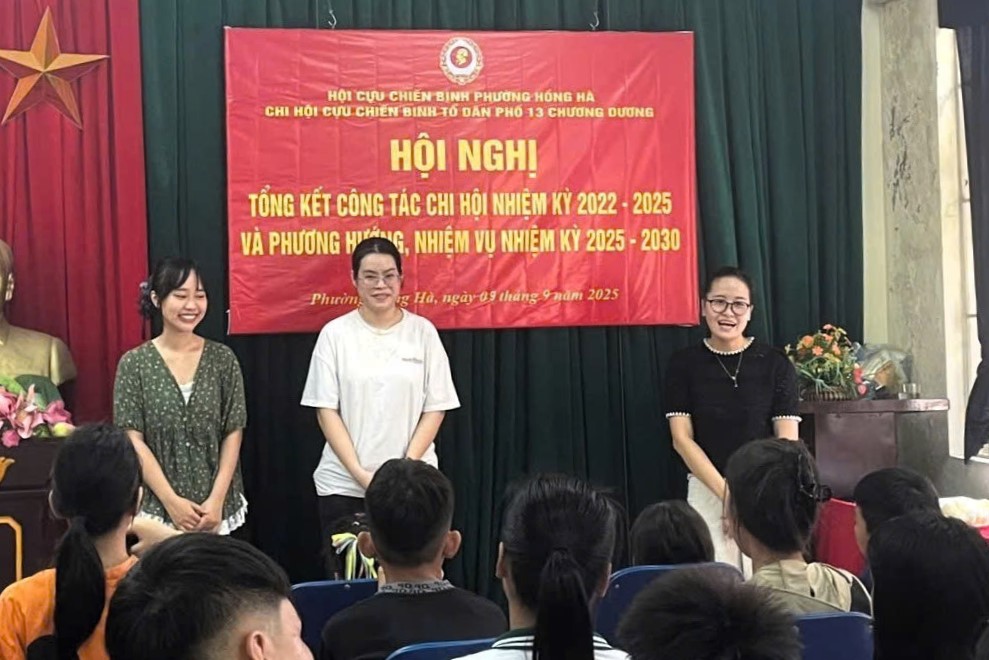 Tất bật các hoạt động cùng trẻ Cắt đứt Vòng xoáy đầu năm học mới