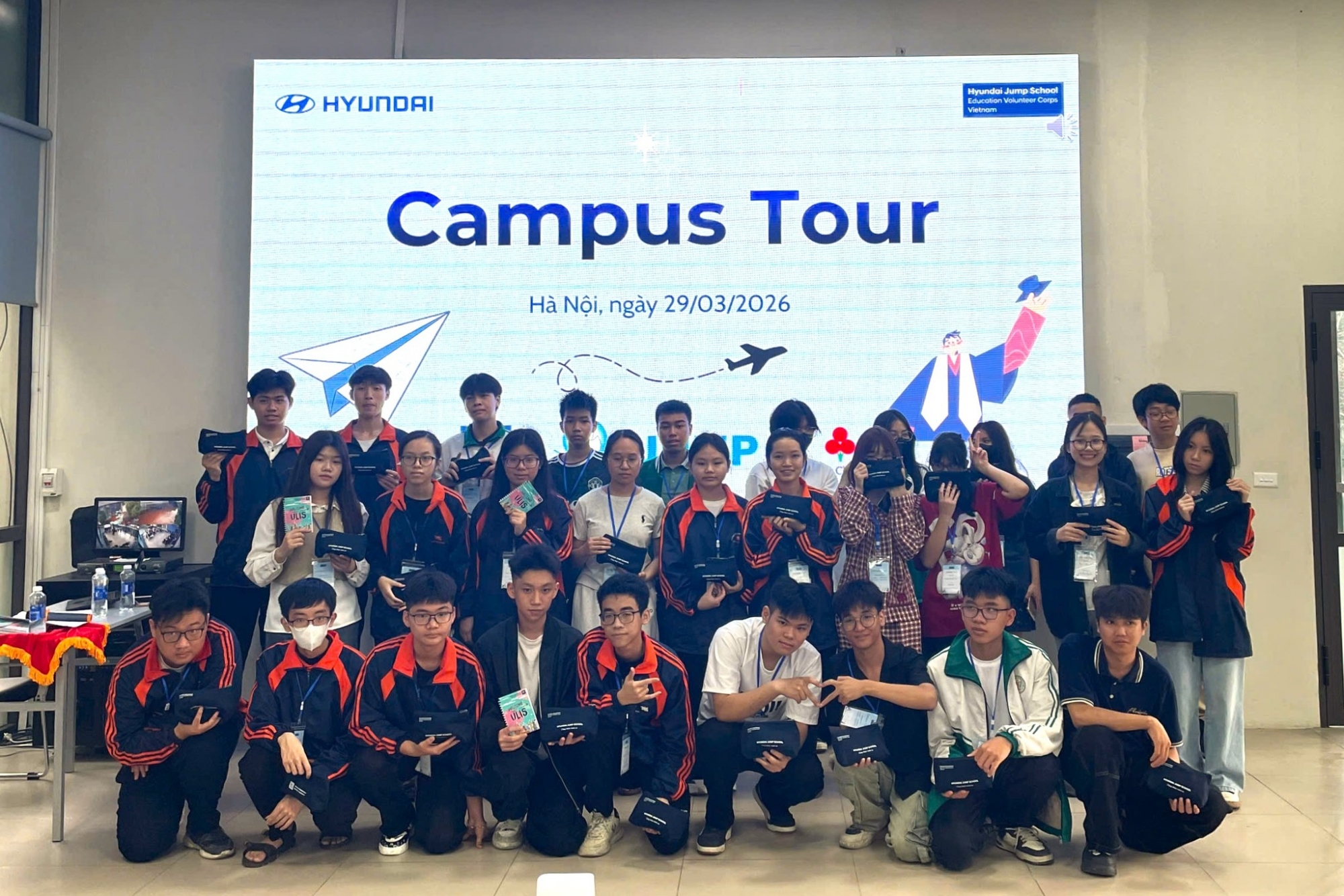 Hoạt động trải nghiệm và hướng nghiệp cho trẻ Cắt đứt Vòng xoáy tại Hà Nội